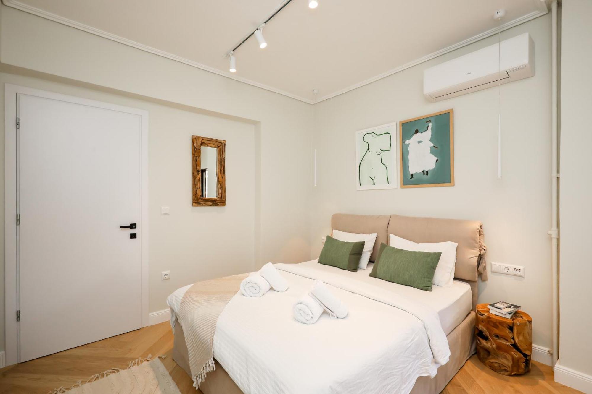 Apartment Glyfada Platinum *