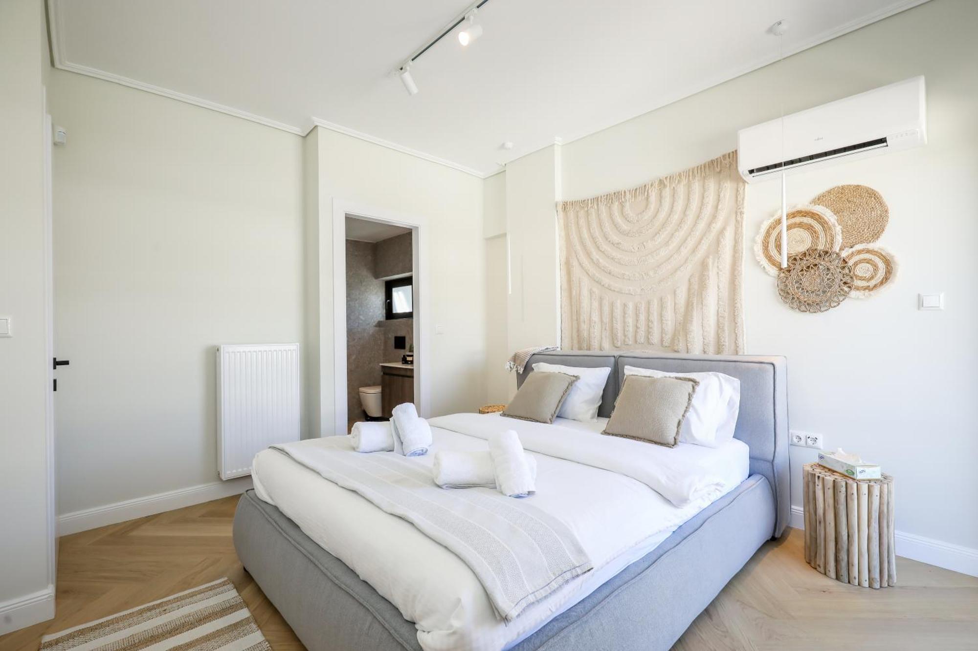 Glyfada Platinum Apartment Athens