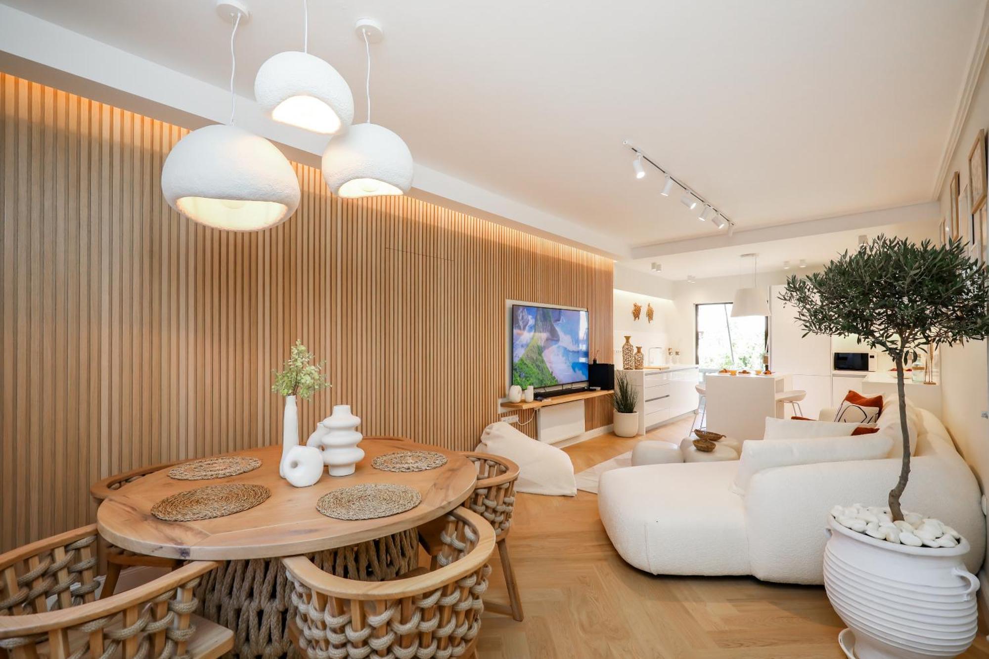 Glyfada Platinum Apartment